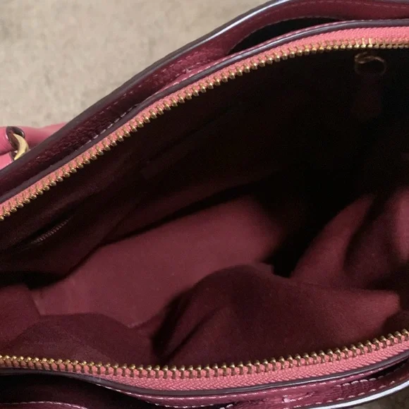 Coach Bag - Picture 4 of 16